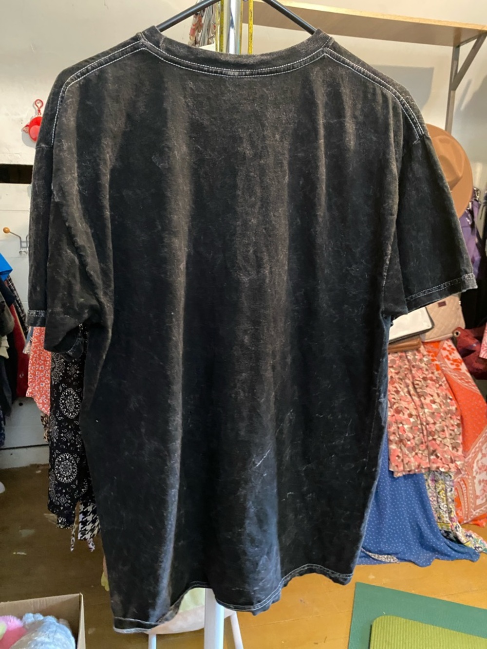AC/DC acid wash Black Tee with Red-Outlined Logo lightning bolt ⚡️ - Picture 4 of 4